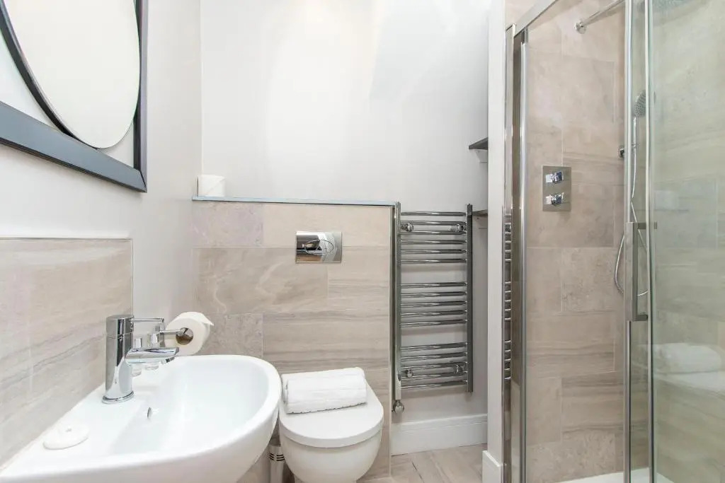 Coldharbour Suites (Adults Only)