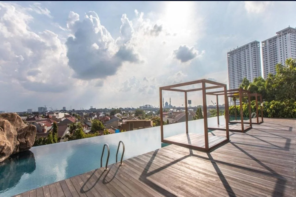 8rooms@ Grand Kamala Lagoon