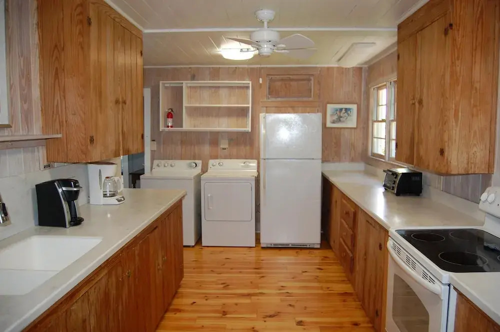 Summer Hill - 4 Br Home