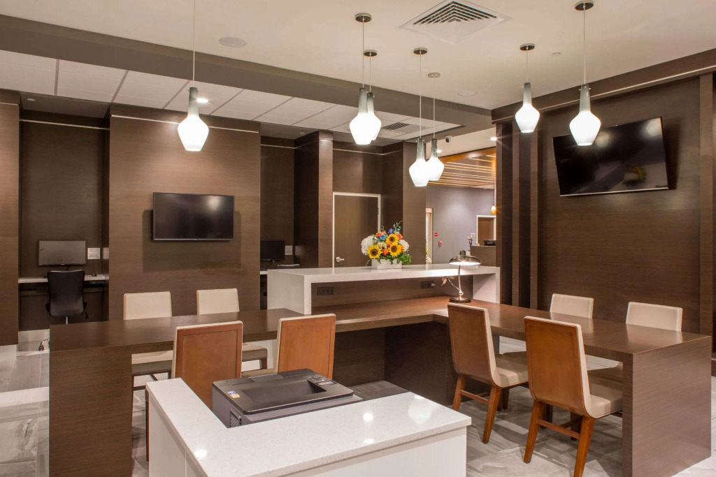 Wingate by Wyndham Miami Airport