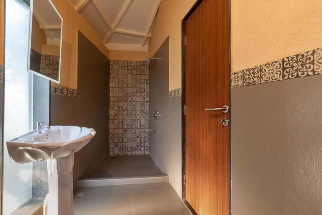 Morning Dew Retreat by StayVista - Modern interiors, Indoor games, Lush greenery, Pool & Gazebo await your escape