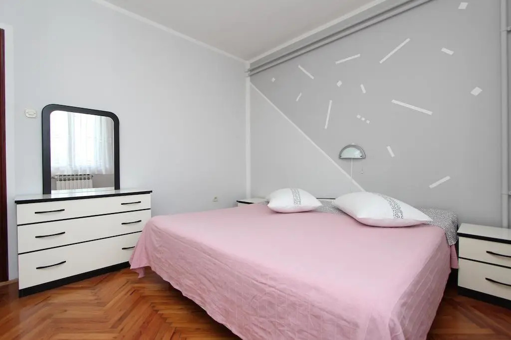 Apartment Ari