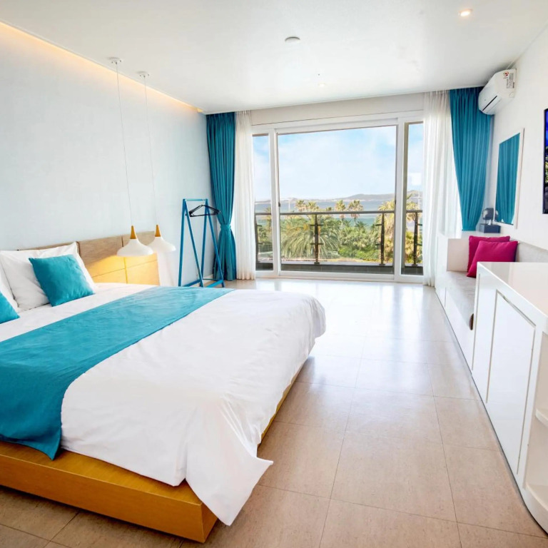 The Four Grace Resort