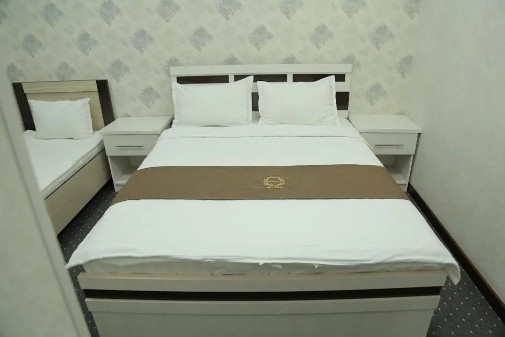 Premium Hotel 777