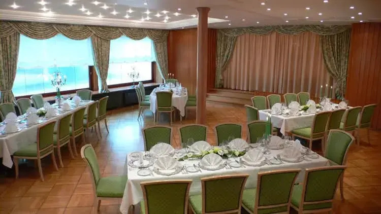 Hotel-Restaurant Arneggers Adler