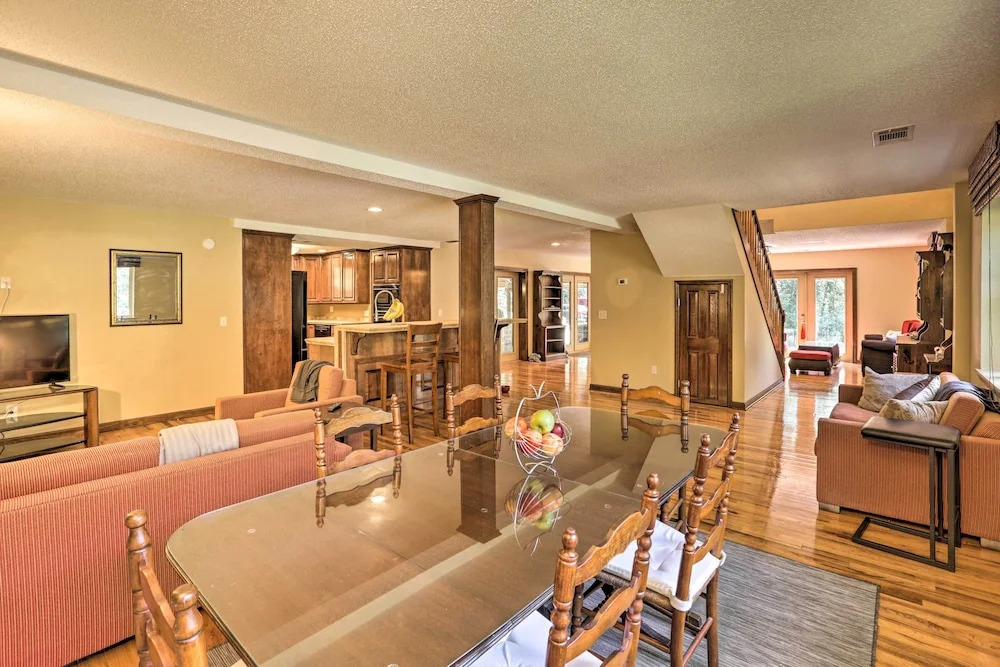 Charming Tallahassee Family Hideaway: 5 Mi to Fsu!