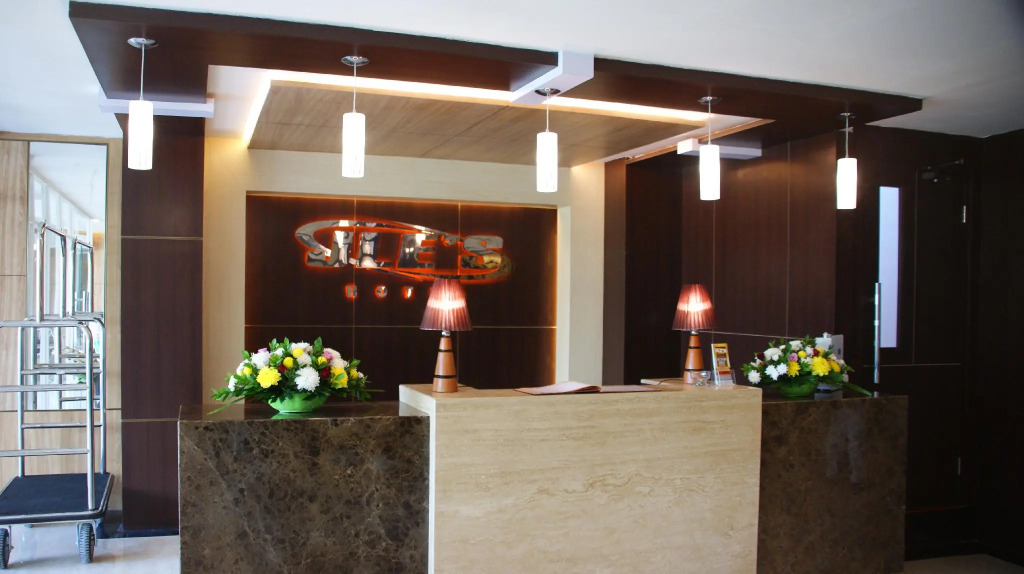 JLES Hotel