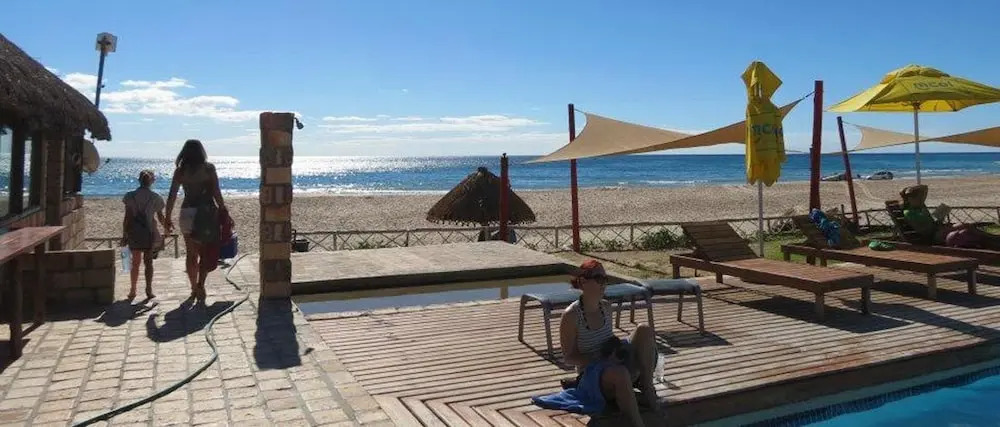 Palm Grove Lodge