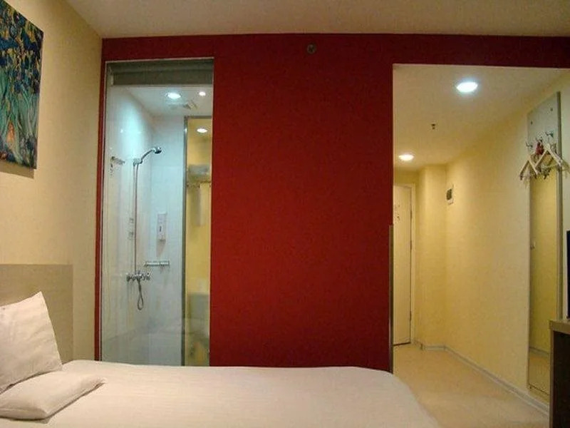 Homeinn Hotel (Shenyang City Government Avenue Xita North Market)