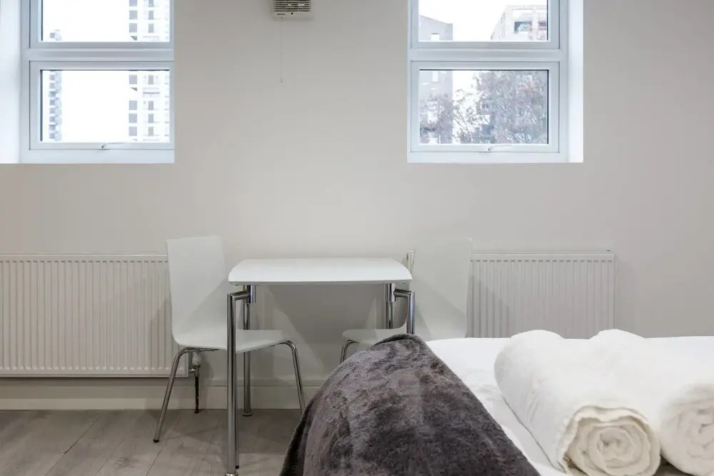 Convenient Studio - Camberwell! 2d