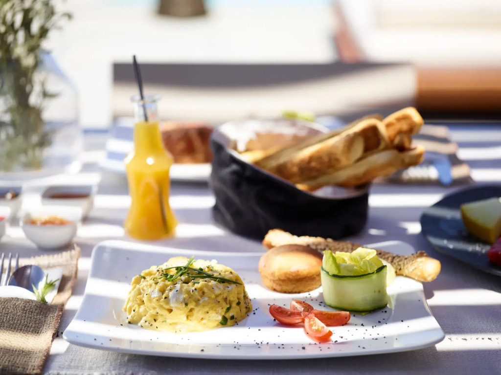 Melidonia Suites