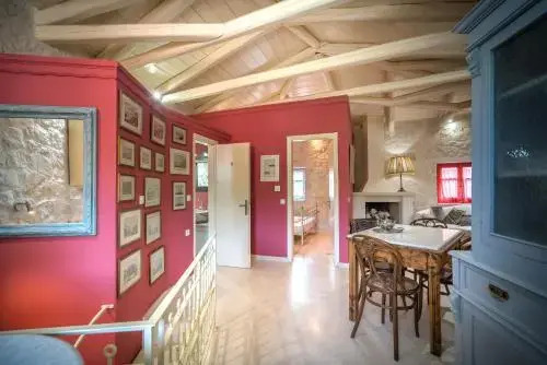 Adrieli Country Houses