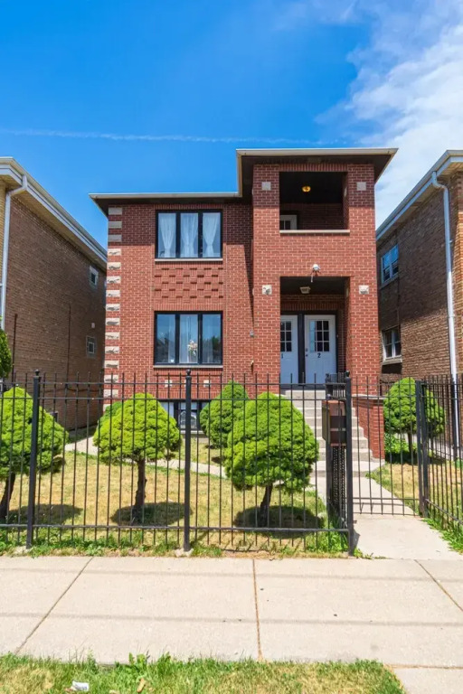 Lovely 3 Bedrooms Apartment In Chicago Midway