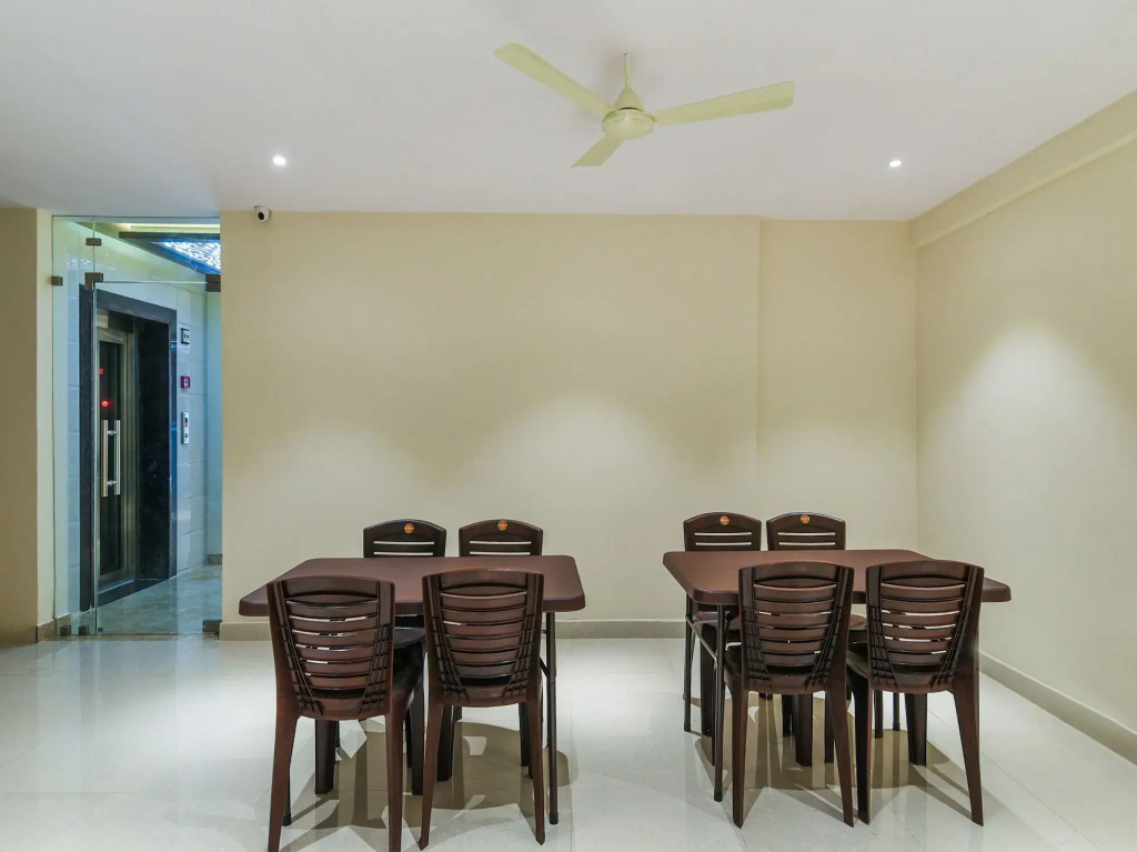FabHotel Siddarth Grand