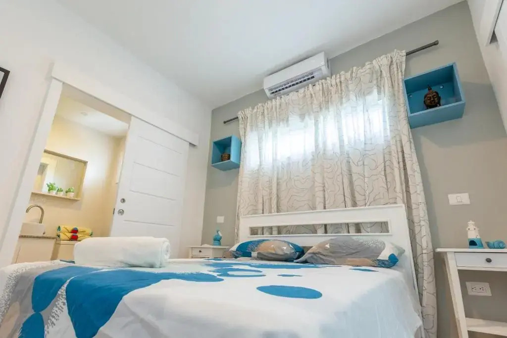 One Suite 508