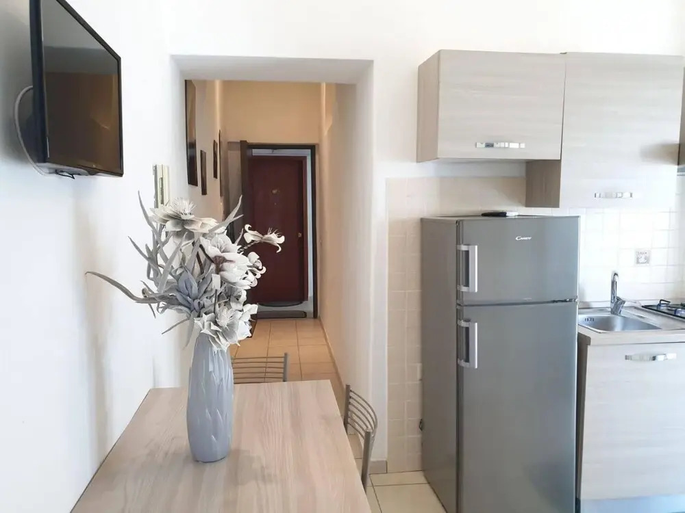 Charming 1-bed Apartment in Napoli
