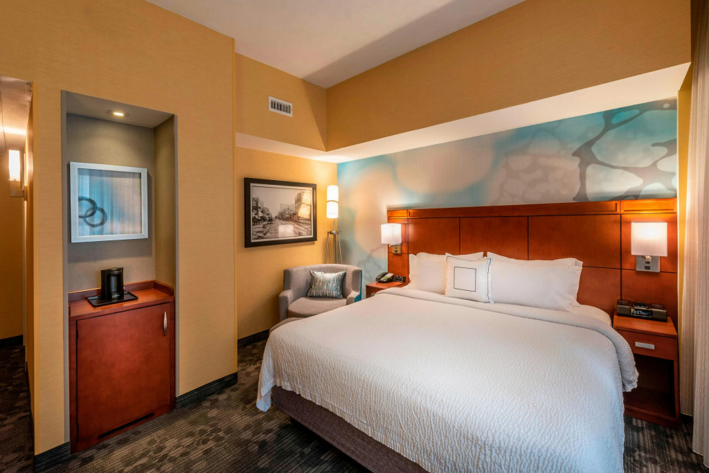 Courtyard by Marriott Tulsa Downtown