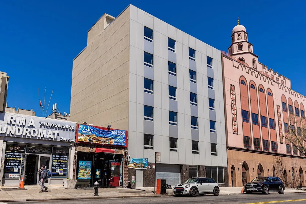Astoria Inn LaGuardia Hotel