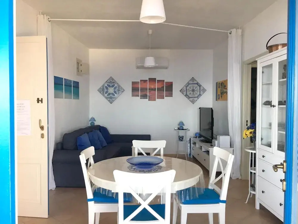 House with 2 Bedrooms in Malfa, with Wonderful Sea View, Enclosed Garden And Wifi