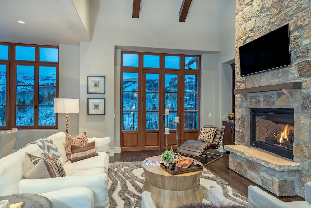 Villas At Cortina Penthouse 10 4 Bedroom Condo by Alpine Lodging Telluride