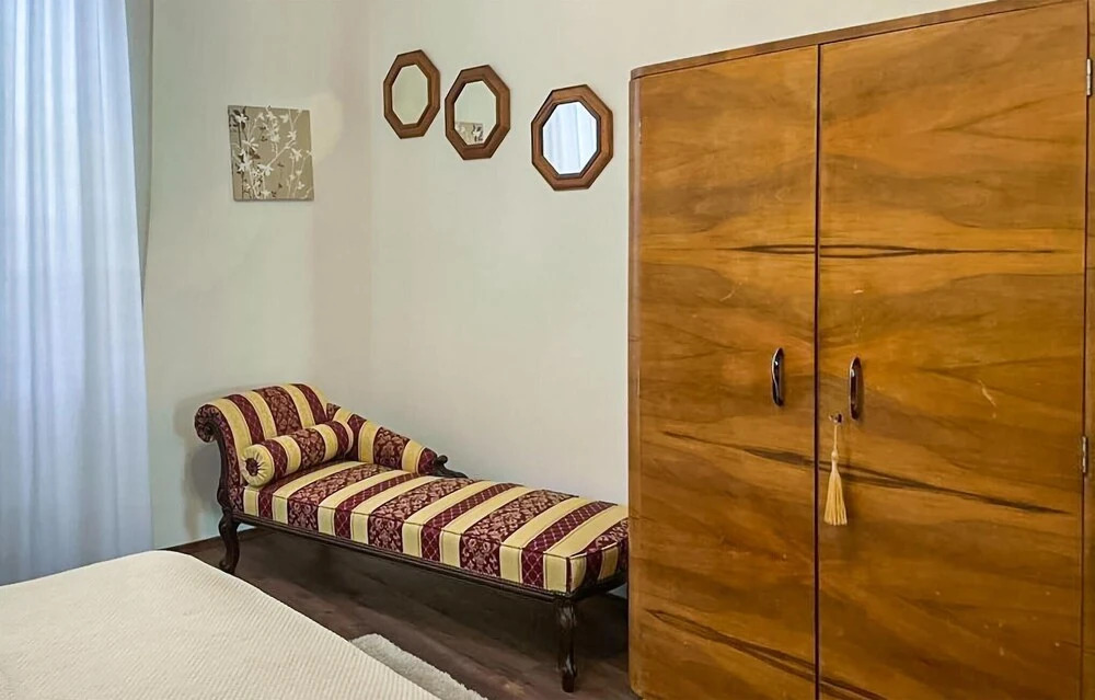 Amazing Apartment in Pula With Wifi and 2 Bedrooms