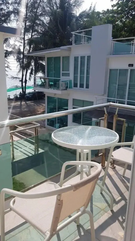 Khung Wimarn Beach Home