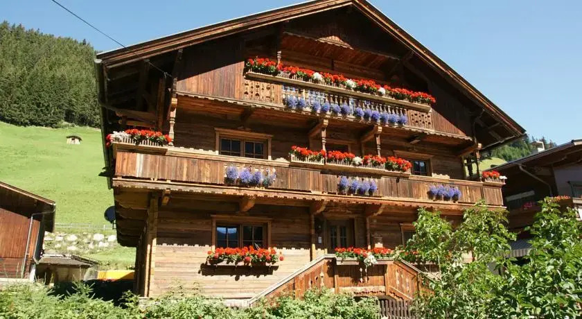 Haus Unterneuraut