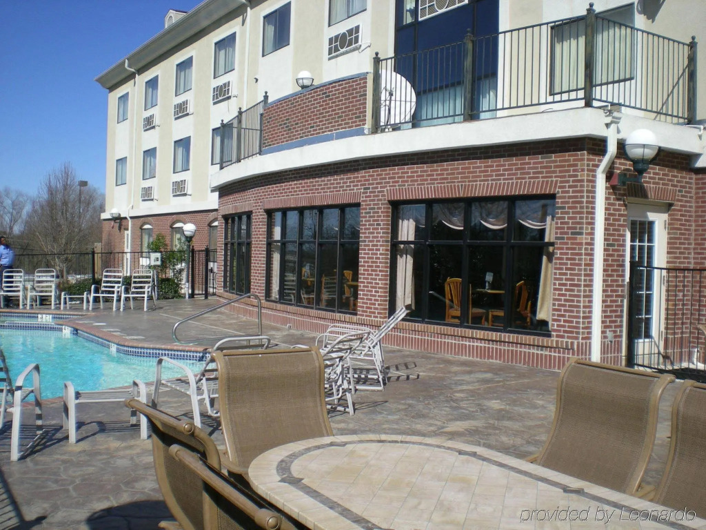 Holiday Inn Express Hotel & Suites Elgin by IHG