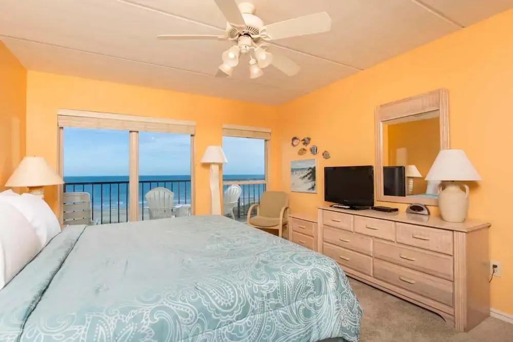 Suntide II Condominium 403