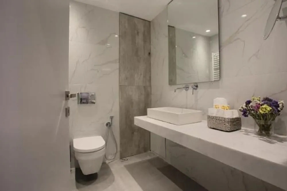 LeGeo-Luxurious Athenian Apartment