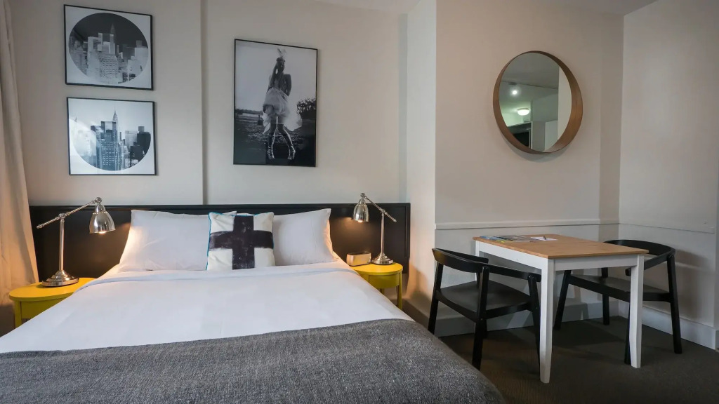 Ridge Apartment Hotel