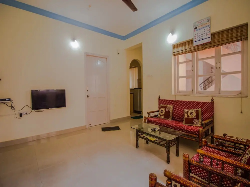 OYO 14168 Home Pleasing 1 BHK Baga