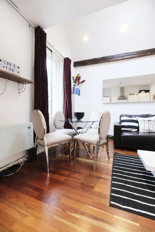 New Super 1 BD Flat in the Heart of Islington
