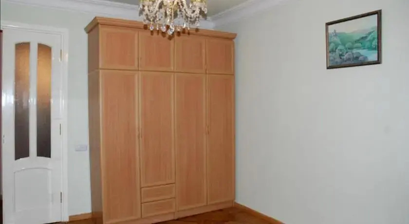Apartment on Isahakyan Street