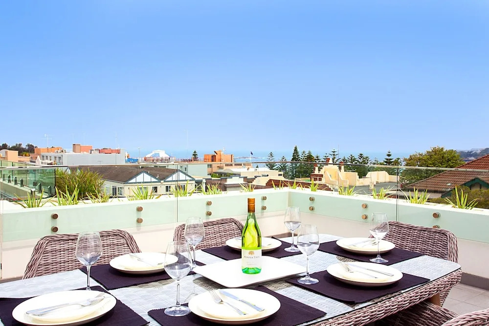 Bream penthouse (672i)