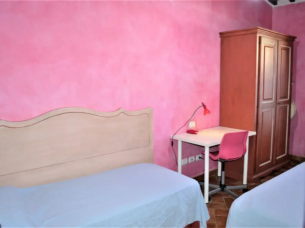 Apartment in Medieval Village, Splendid Panoramic View, Shared Swimming Pool