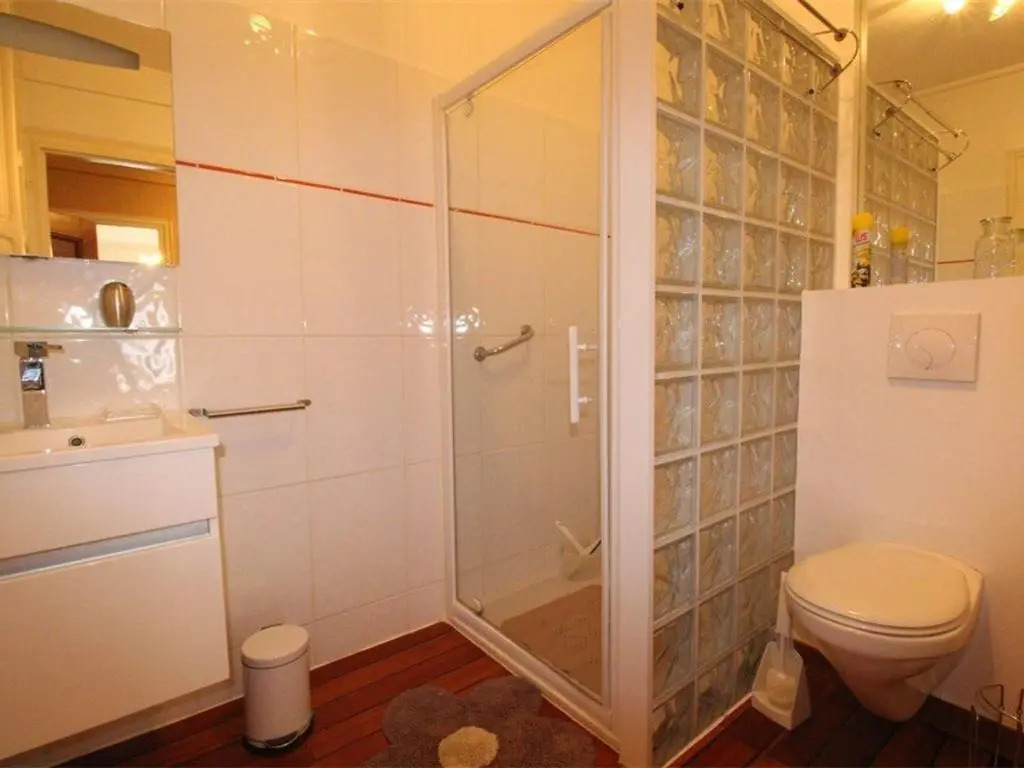 Appartement Bagnères-de-Luchon, 2 pièces, 4 personnes - FR-1-313-165