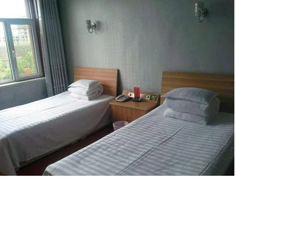 Huadu Business Inn