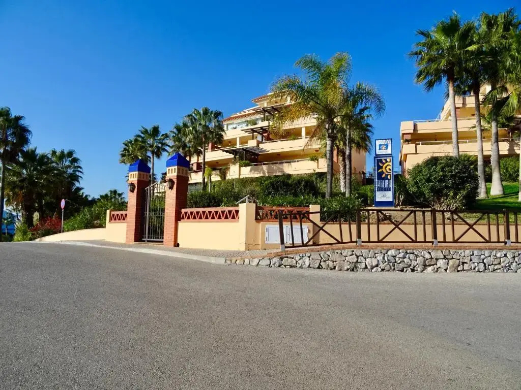Malibu Mansion Club la Costa World with Sea View and hydromassage bath in Mijas Costa
