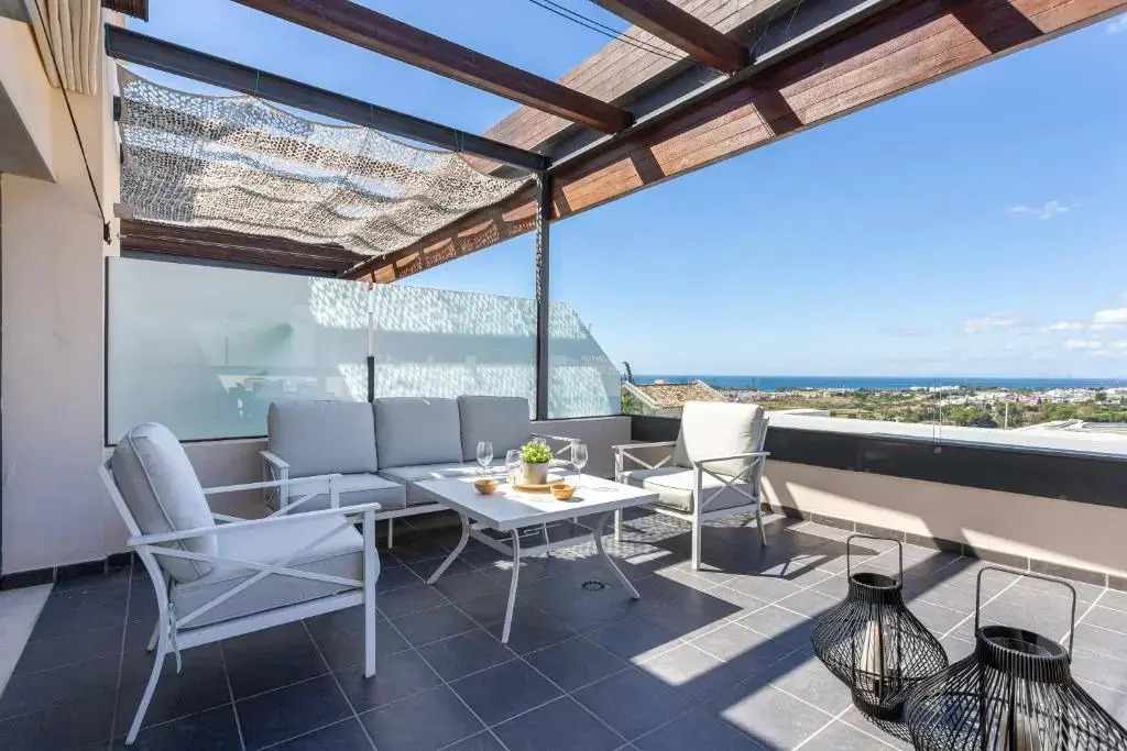 Hoyo 19 Luxury Apartment by GHR Rentals