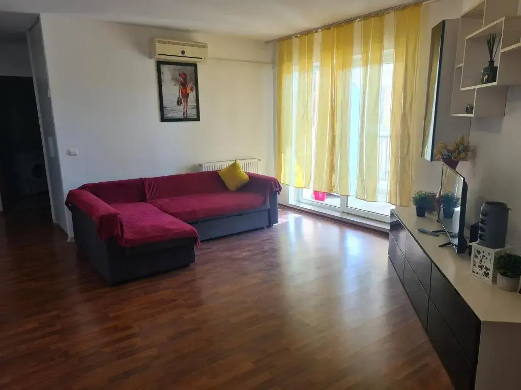 Luxury Mall Apartment 9