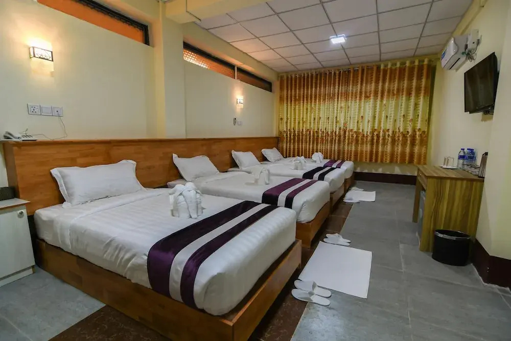 Lucky Land Hotel