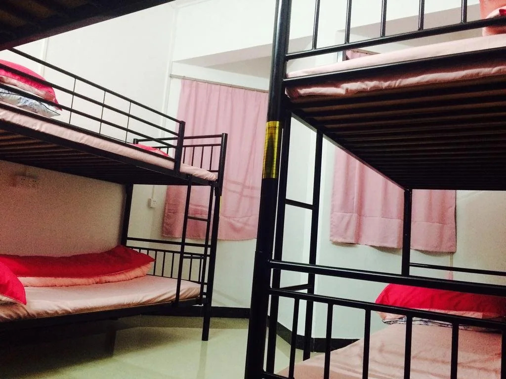 Long Island Hostel