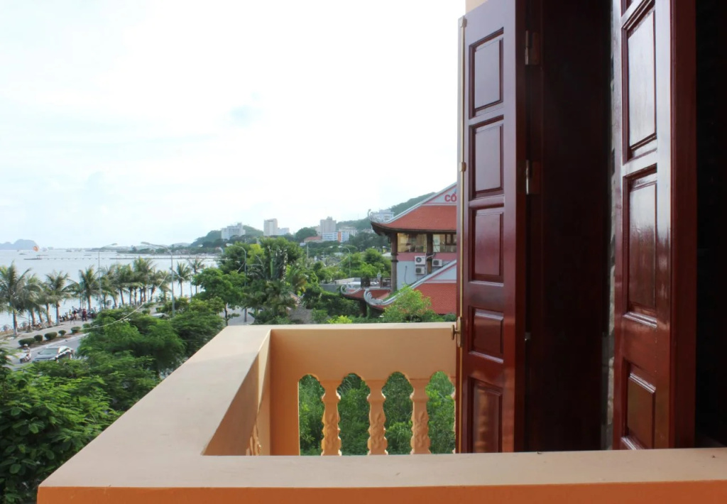Thien Thach Hotel