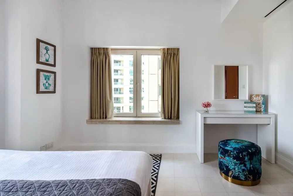 Elegant 3BR in Dubai Marina With Scenic Views!