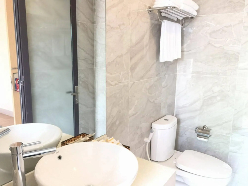 Отель Daisy Flower Nha Trang