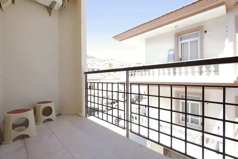 Eren Otel Çeşme