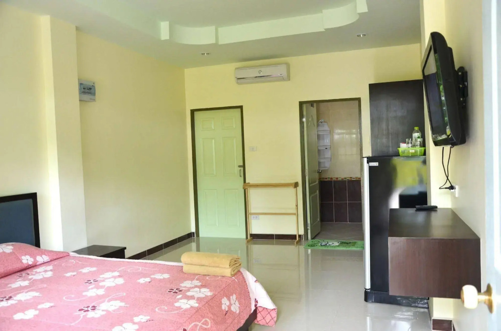 A.N.A. Apartment