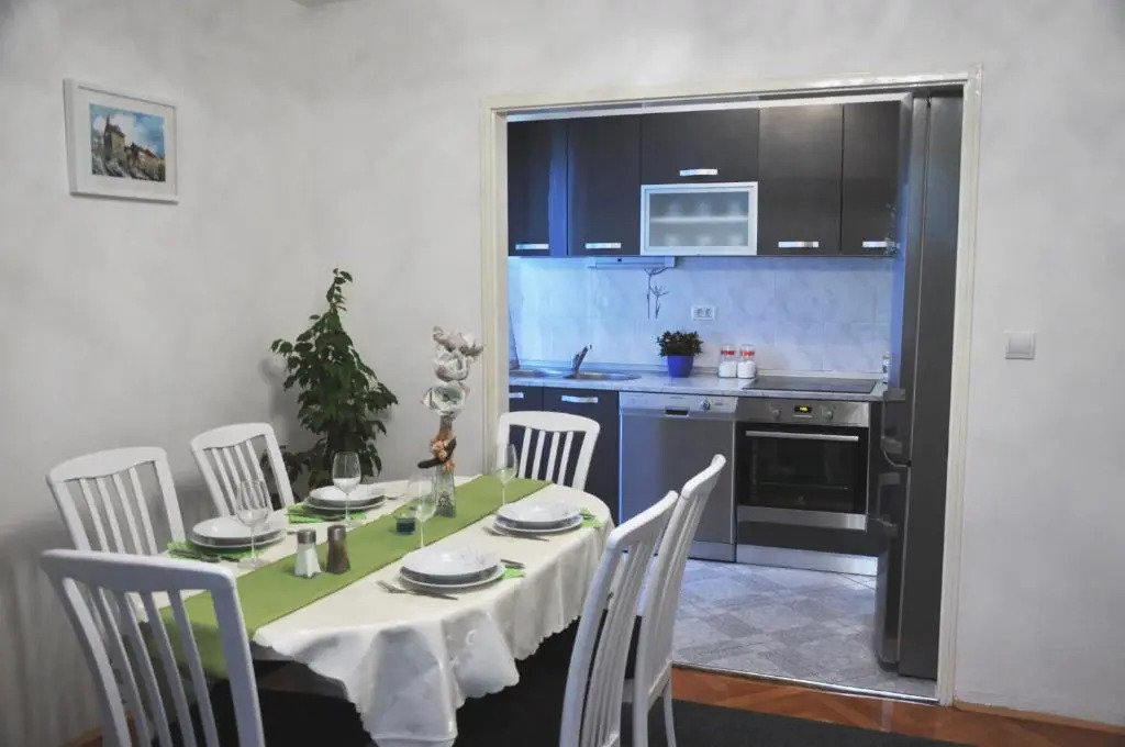 Apartment Center