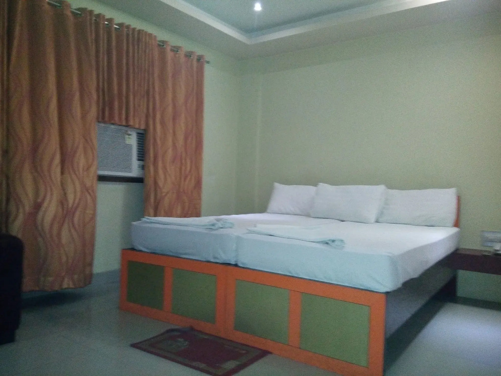 Hotel Eastern Plaza